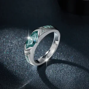 Histone Magnetic Moissanite Diamond Ring